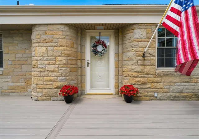 4th image of 1017 E Beau St, South Strabane, PA 15301 | MLS# 1763736