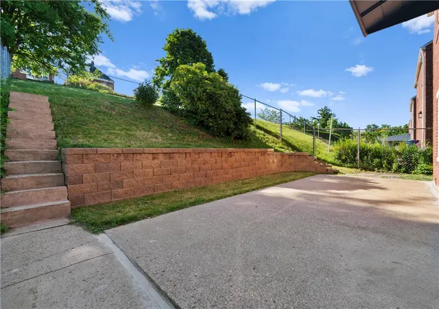 Homes for sale in Bon Air, PA | 241 Fordyce St, Bon Air, PA 15210 | MLS# 1763711