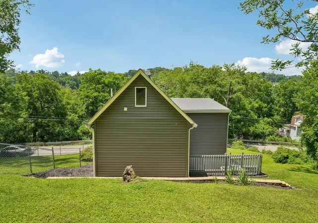 35th image of 560 Mortimer Avenue, Turtle Creek, PA 15145 | MLS# 1763782