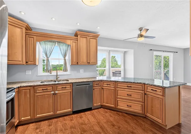 5th image of 817 Lexington Drive, Hopewell, Aliquippa, PA 15001 | MLS# 1763784