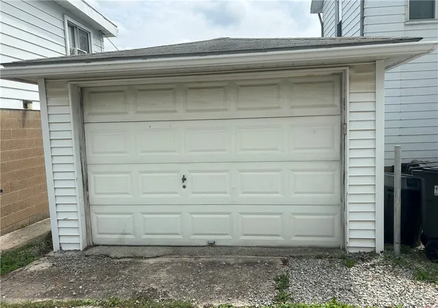 7th image of 601 4th St, Charleroi Boro, PA 15022 | MLS# 1763785