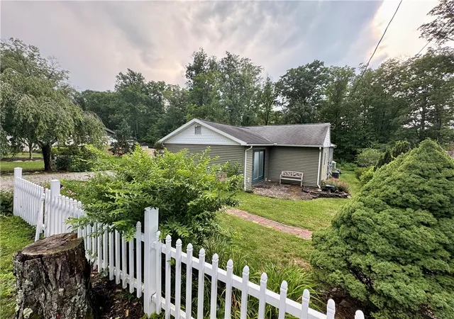 Homes for sale in Ligonier Twp, PA | 510 Wonders Lane, Ligonier Twp, PA 15658 | MLS# 1763797