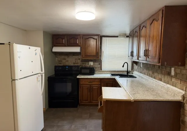 Homes for sale in Shenango Twp, PA | 663 Harmony Baptist Rd, Shenango Twp, PA 16101 | MLS# 1763810