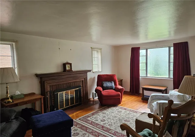 4th image of 1333 Riverview Dr, Penn Hills, PA 15147 | MLS# 1763408