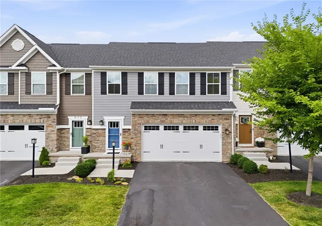 Homes for sale in Adams Twp, PA | 472 Whitetail Meadows Trl, Adams Twp, PA 16046 | MLS# 1763263