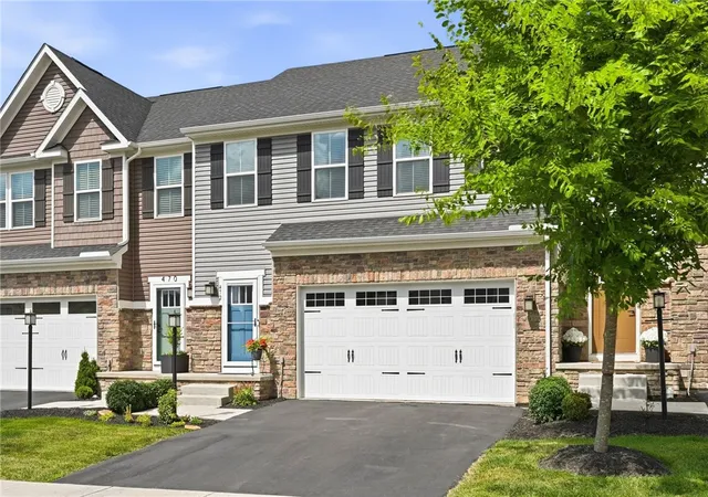 Homes for sale in Adams Twp, PA | 472 Whitetail Meadows Trl, Adams Twp, PA 16046 | MLS# 1763263
