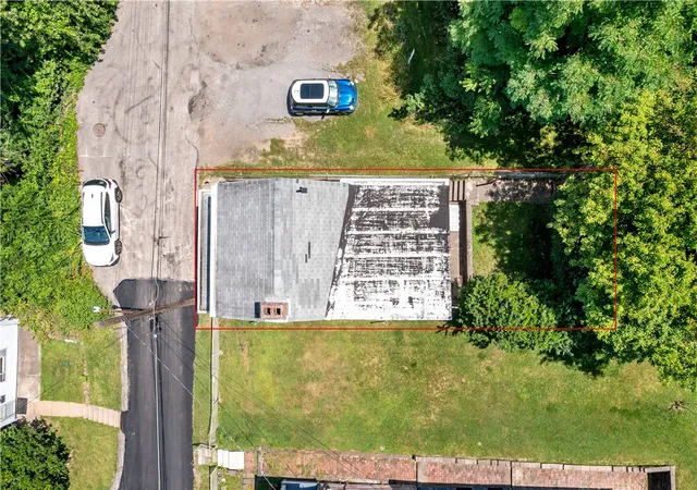 39th image of 2722 Mission St, South Side, PA 15203 | MLS# 1762782
