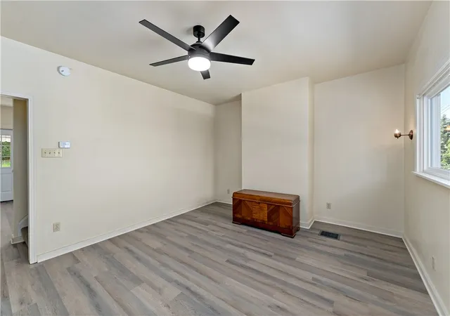 Photo 4 of Single family home for sale at 2722 Mission St, South Side, PA 15203 | MLS# 1762782 | Listing updated on 2026-08-03