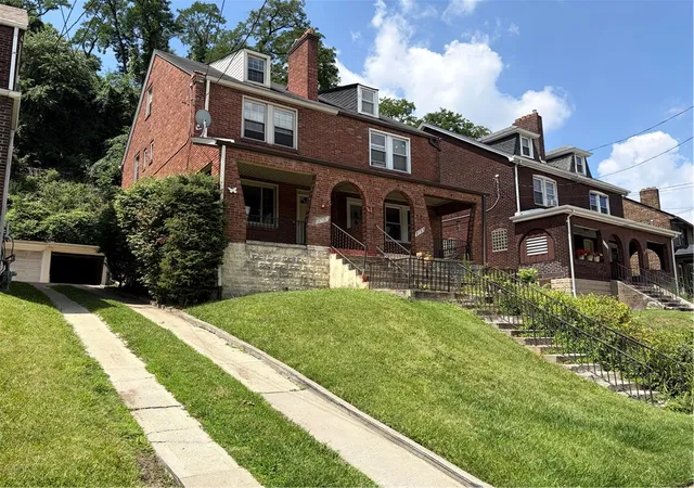 Homes for sale in Greenfield, PA | 3751 Beechwood Blvd, Greenfield, PA 15217 | MLS# 1763826