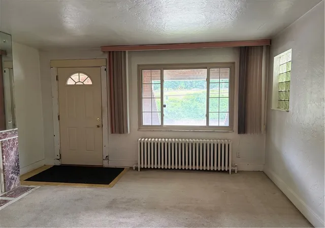 Homes for sale in Greenfield, PA | 3751 Beechwood Blvd, Greenfield, PA 15217 | MLS# 1763826
