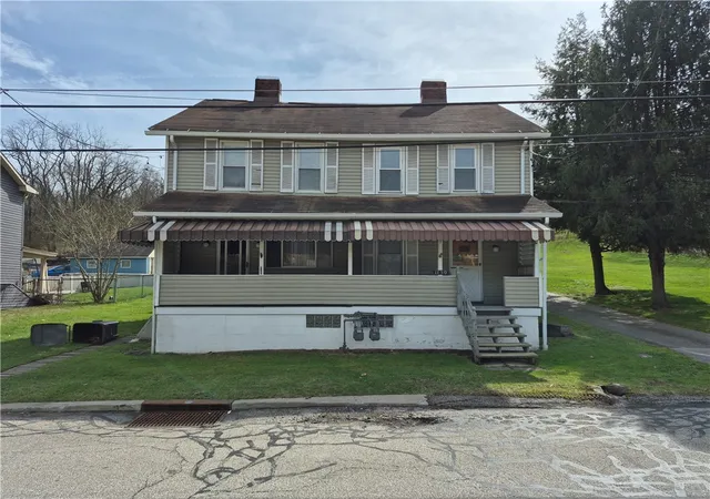 Homes for sale in Baldwin Boro, PA | 1150 1152 Springdale Dr, Baldwin Boro, PA 15236 | MLS# 1763819