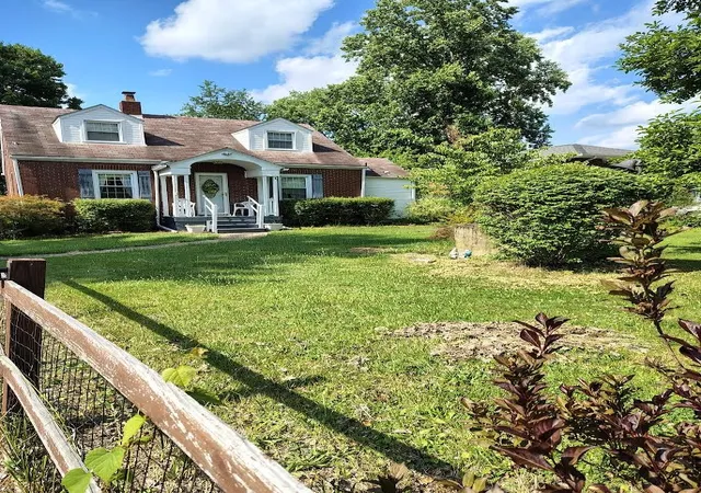 2nd image of 6 Harmar Dr, Cheswick, PA 15024 | MLS# 1763844