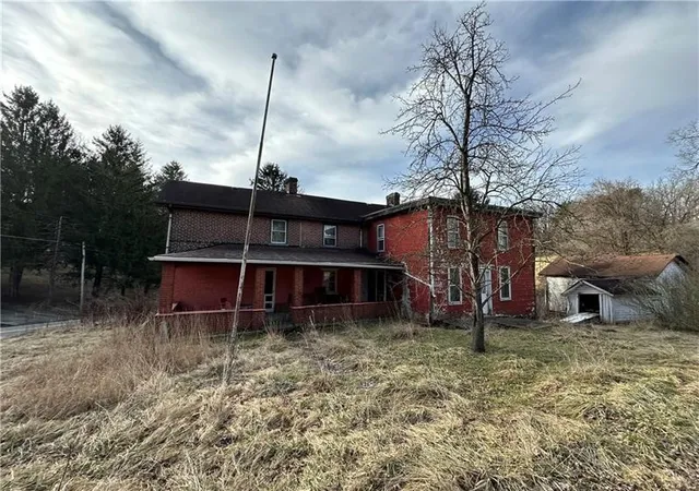 Homes for sale in Long Branch Boro, PA | 286 Dally Road, Long Branch Boro, PA 15423 | MLS# 1763839