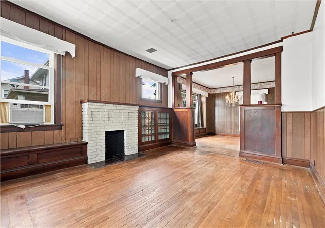 3rd image of 18 North St, West Middlesex, PA 16159 | MLS# 1763874