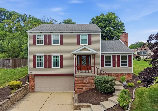 1st image of 648 Cedar Dr, Imperial, PA 15126 | MLS# 1763326