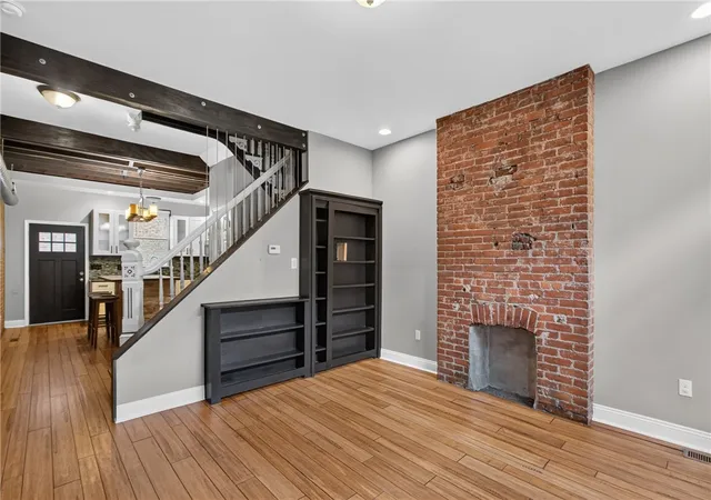 4th image of 4032 Willow St, Lawrenceville, PA 15201 | MLS# 1763846