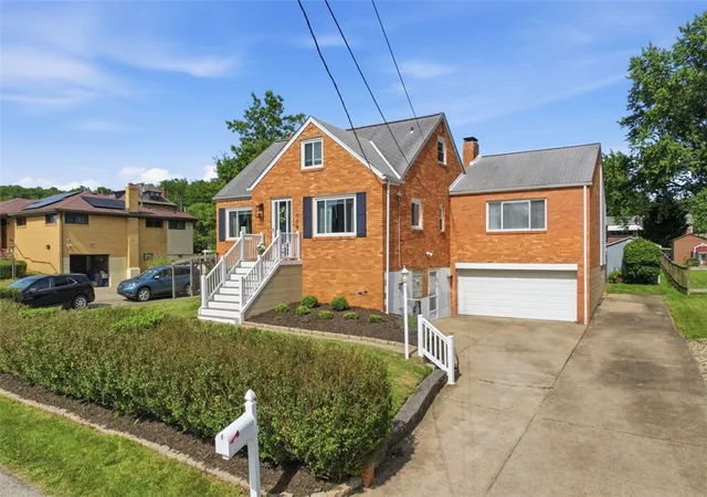 Homes for sale in Shaler, PA | 308 Erin Street, Shaler, PA 15209 | MLS# 1763330