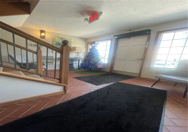4th image of 412 Clubhouse Dr, South Strabane, PA 15301 | MLS# 1763730