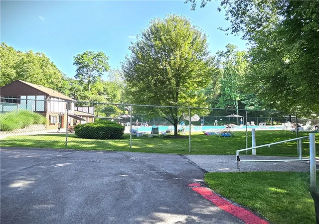 41st image of 111 Woodcrest Dr, Sewickley, PA 15143 | MLS# 1763805