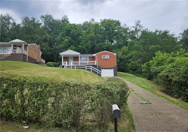 1st image of 1997 Gregory Dr, Monroeville, PA 15146 | MLS# 1763869
