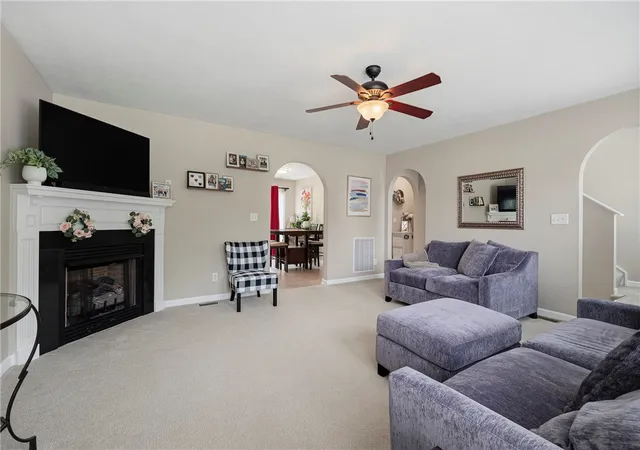 5th image of 135 Cole Ct, Jackson Twp, PA 16037 | MLS# 1763710