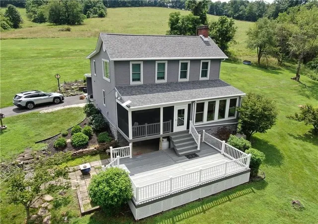 Homes for sale in North Bethlehem, PA | 426 Station Rd, North Bethlehem, PA 15360 | MLS# 1763924