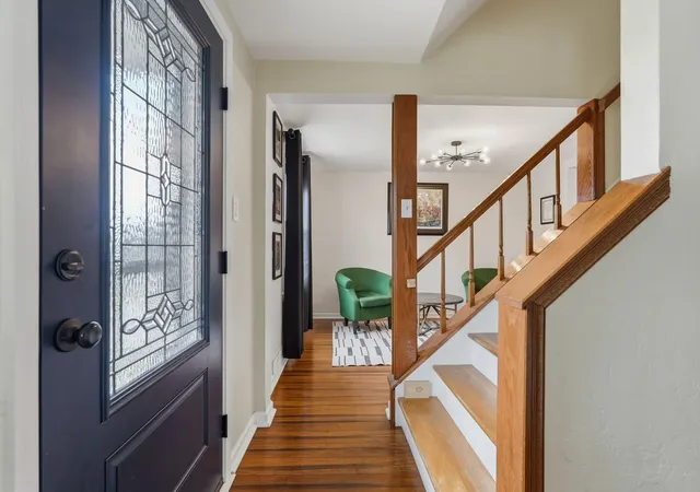 Photo 3 of Sale Pending at 82 E Manilla Ave, Green Tree, PA 15220 | MLS# 1763934 | Listing updated on 2026-07-31