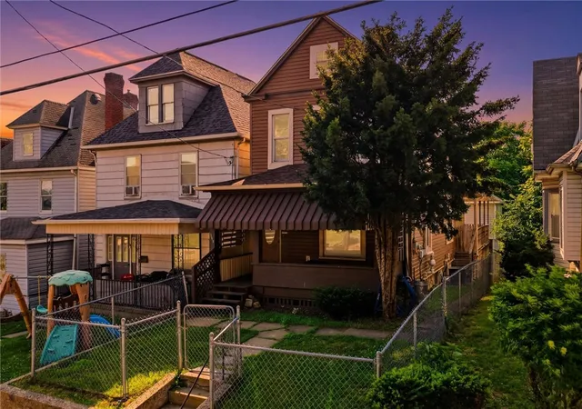 2nd image of 157 Freeport Rd, New Kensington, PA 15068 | MLS# 1763838