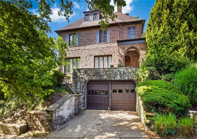 Photo 4 of Multi family home for sale at 6430 Bartlett St, Squirrel Hill, PA 15217 | MLS# 1763086 | Listing updated on 2026-08-02