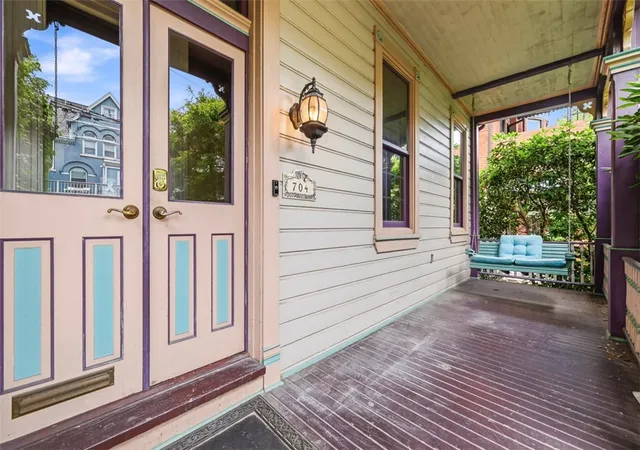 3rd image of 704 Ivy Street, Shadyside, PA 15232 | MLS# 1763890
