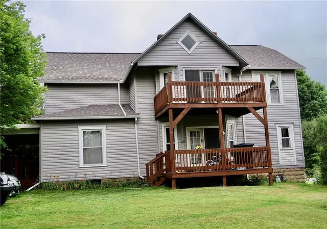 1st image of 125 S Otter St, Mercer, PA 16137 | MLS# 1763932