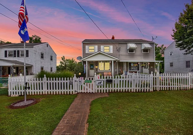 27th image of 320 Cedar St, Jeannette, PA 15644 | MLS# 1763443