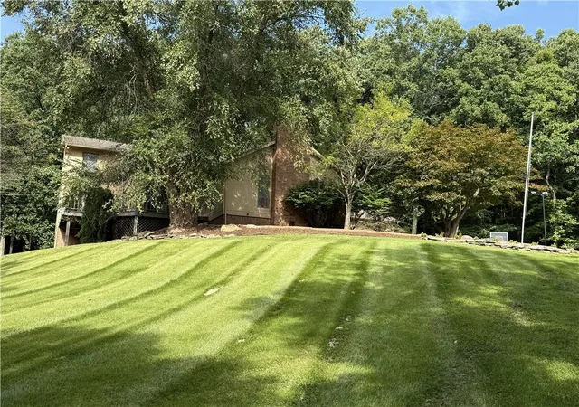 Photo 2 of Single family home for sale at 4900 Cole Rd, Murrysville, PA 15668 | MLS# 1764000 | Listing updated on 2026-10-04