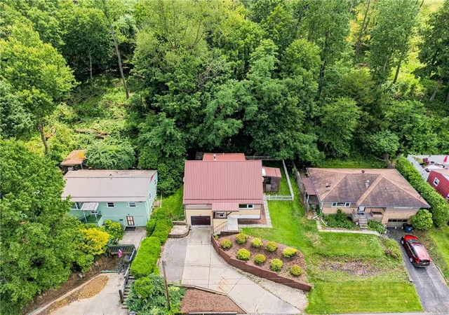 3rd image of 523 Bluff Street, Westmont Hilltop School District, PA 15905 | MLS# 1763955