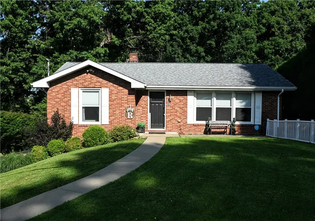 Homes for sale in Pine Twp, PA | 231 Limerick Rd, Pine Twp, PA 15090 | MLS# 1763352