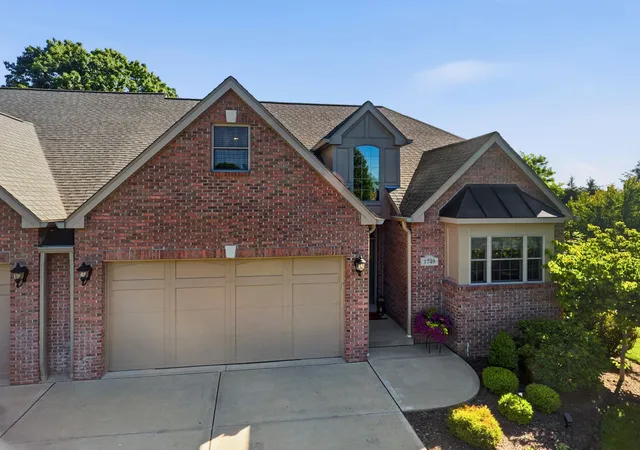 2nd image of 1749 Waterleaf Dr, Franklin Park, PA 15143 | MLS# 1764059