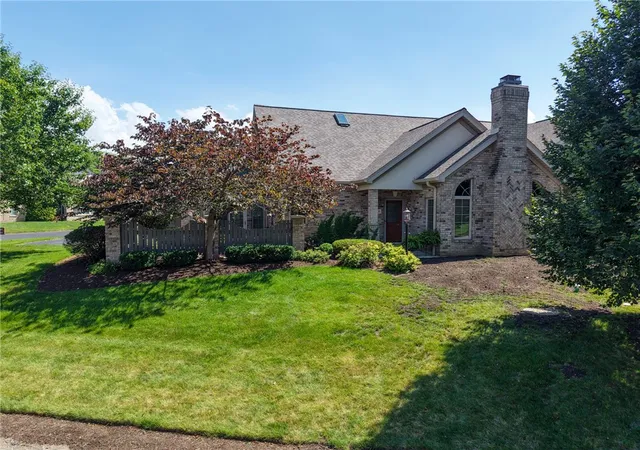 1st image of 905 Cherry Hill Dr, Presto, PA 15142 | MLS# 1764020