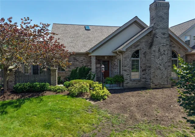 2nd image of 905 Cherry Hill Dr, Presto, PA 15142 | MLS# 1764020