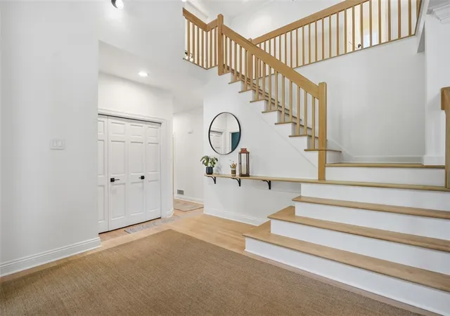 3rd image of 10489 Olde Villa Dr, Mc Candless, PA 15044 | MLS# 1763207