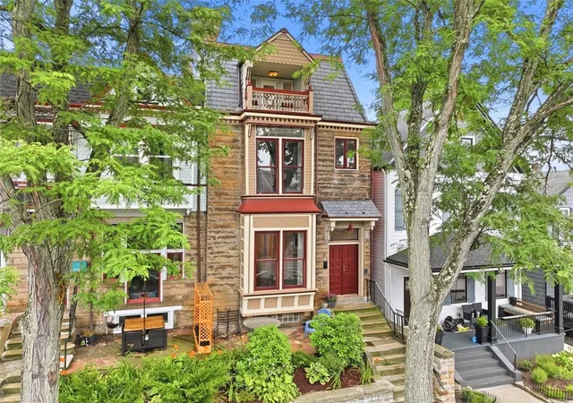 2nd image of 716 N Beatty St, East Liberty, PA 15206 | MLS# 1764090