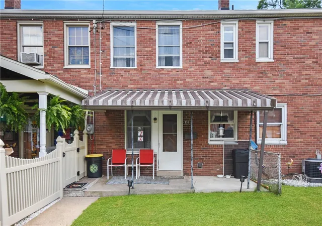 Homes for sale in Shaler, PA | 335 Mount Vernon Dr, Shaler, PA 15223 | MLS# 1764092