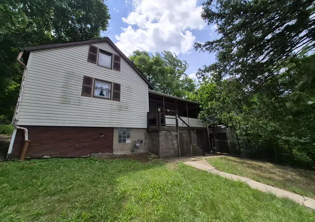 2nd image of 337 Hammond St, Sheraden, PA 15204 | MLS# 1764097