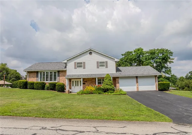 Photo 3 of Sale Pending at 1506 Chestnut St, Connellsville, PA 15425 | MLS# 1764110 | Listing updated on 2026-07-11