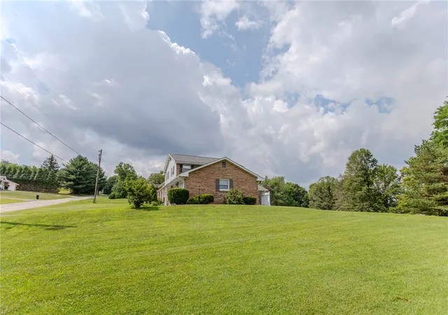 Photo 3 of Sale Pending at 1506 Chestnut St, Connellsville, PA 15425 | MLS# 1764110 | Listing updated on 2026-07-11