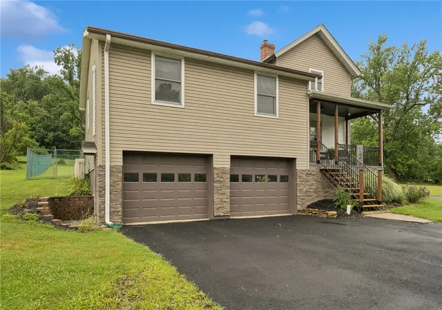 4th image of 134 Trouttown Rd, Hunker, PA 15639 | MLS# 1764114