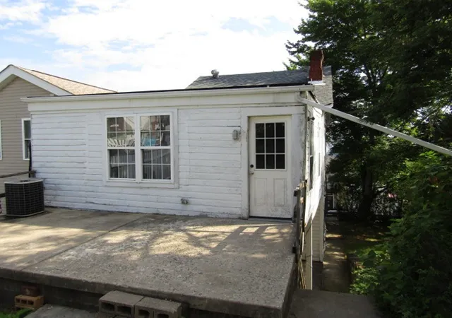 3rd image of 2620 Stromberg St, Pittsburgh, PA 15203 | MLS# 1763972