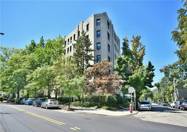 34th image of 372 S Highland Ave #102, Shadyside, PA 15206 | MLS# 1764051