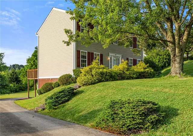 3rd image of 626 Preferred Dr, South Franklin, PA 15301 | MLS# 1763469