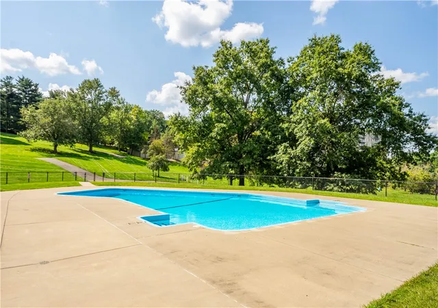 Photo 3 of House for sale at 1160 Bower Hl Rd #700B, Pittsburgh, PA 15243 | MLS# 1763732 | Listing updated on 2026-07-10