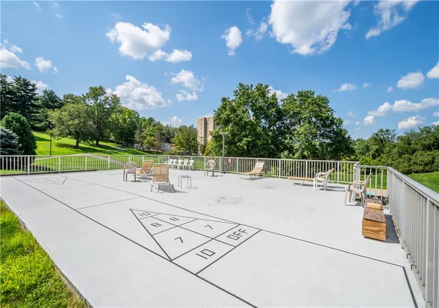 Photo 4 of House for sale at 1160 Bower Hl Rd #700B, Pittsburgh, PA 15243 | MLS# 1763732 | Listing updated on 2026-07-10